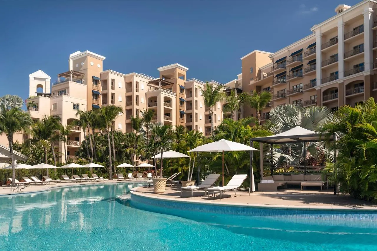 ***** Resort Hotel The Ritz-Carlton, Grand Cayman Dog City Islas Caimán
