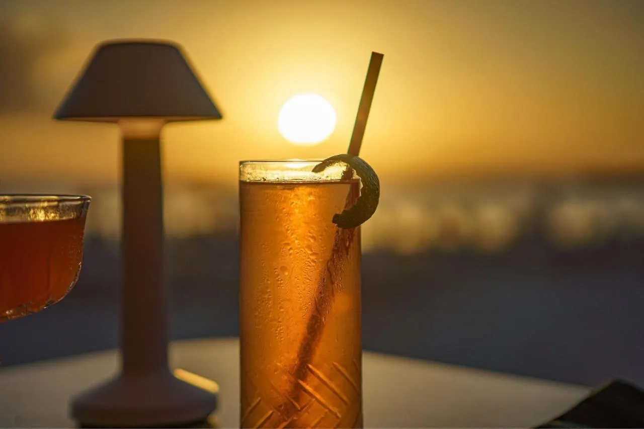 Hotel The Ritz-Carlton, Grand Cayman Dog City